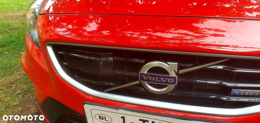 Volvo V40 D2 R Design - 23