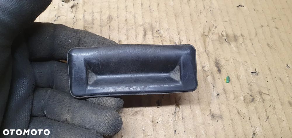 Klamka mikrostyk klapy bagażnika Skoda Roomster 5J0827229 - 1
