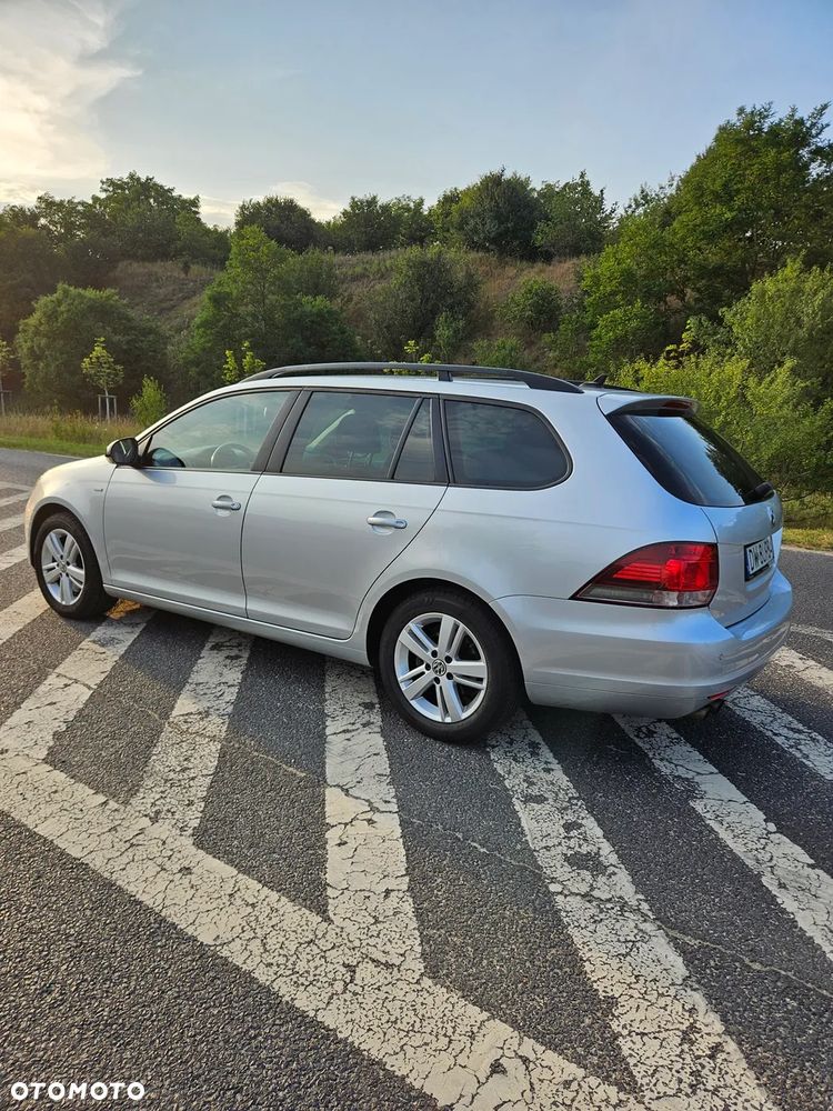 Volkswagen Golf 2.0 TDI DPF MATCH - 4