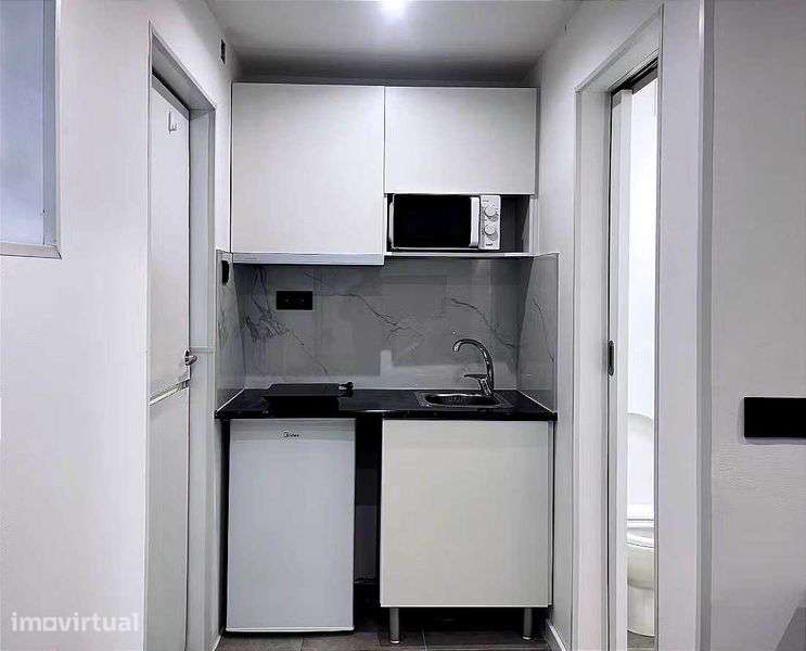 Estúdio acolhedor em zona central, junto ao IPO e ao CHUC - Grande imagem: 4/5