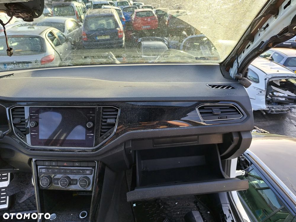 Volkswagen T Roc deska rozdzielcza konsola airbag - 6