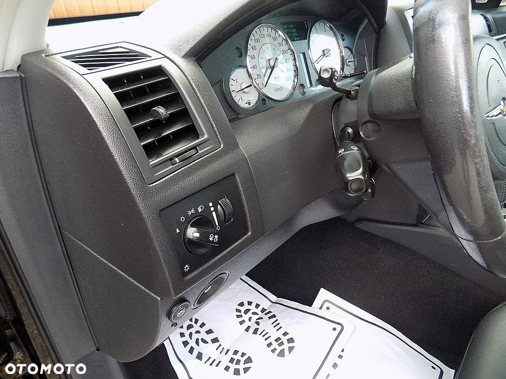 Chrysler 300C 2.7 Automatik - 12