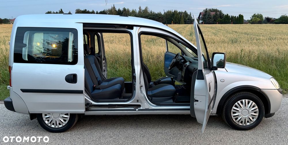 Opel Combo Tour - 7