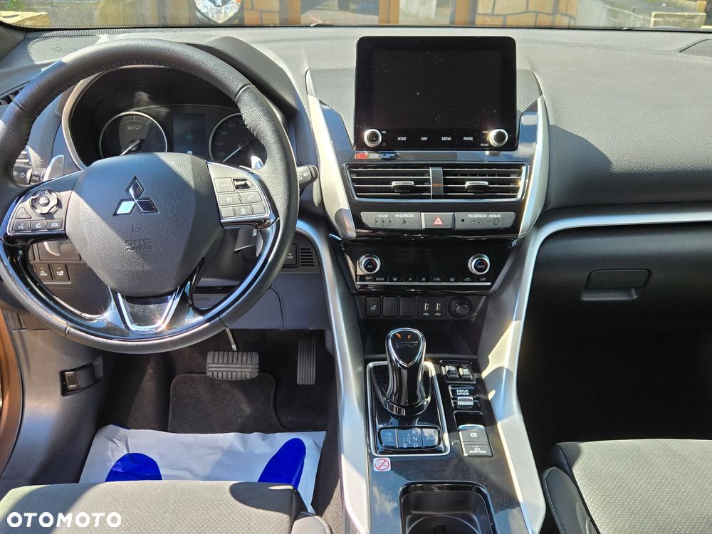 Mitsubishi Eclipse Cross - 20