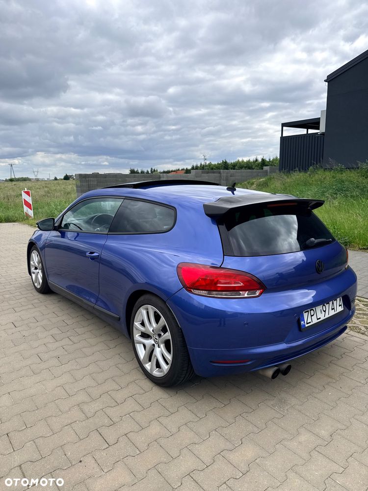 Volkswagen Scirocco 1.4 TSI DSG - 32