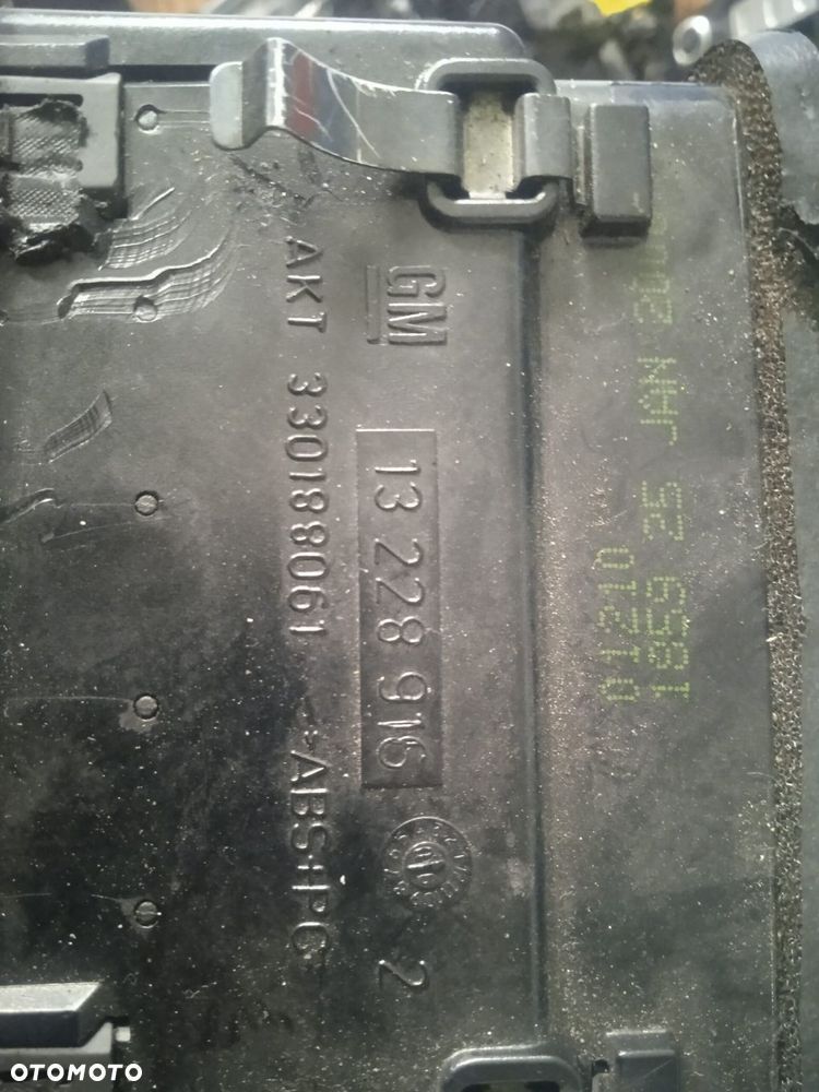 Kratka Nawiewu Opel Astra H 13228916 - 2