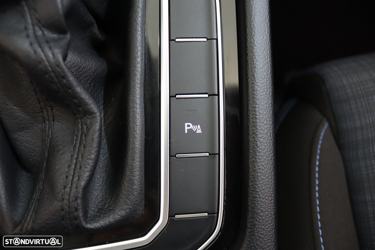 VW Passat Variant 1.4 TSI GTE Plug-in - 35