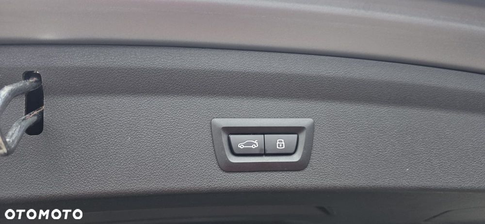 BMW Seria 1 120i Edition Colorvision - 25