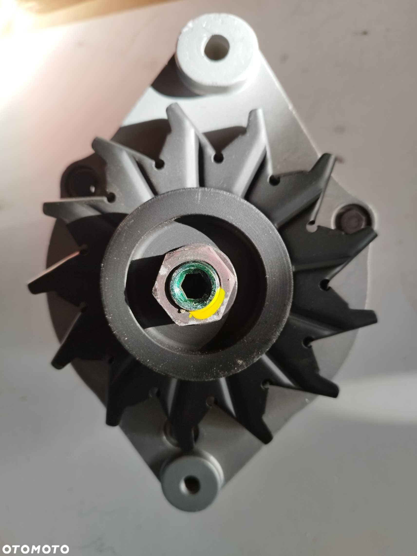 Alternator Nissan Primera 1.6 rok 90-96 - 2