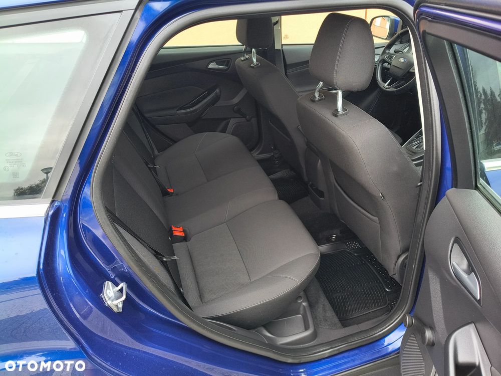 Ford Focus 1.5 EcoBoost STart-Stopp-System TITANIUM - 17