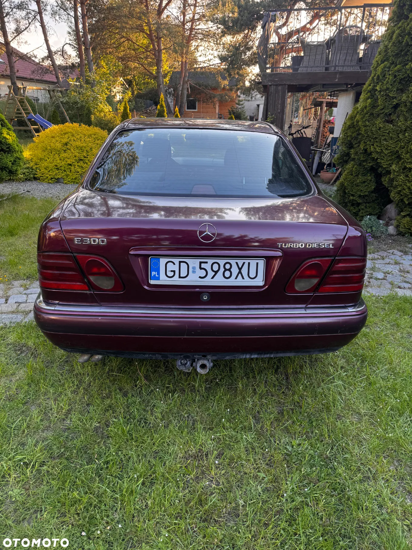 Mercedes-Benz Klasa E 300 TD Elegance - 3