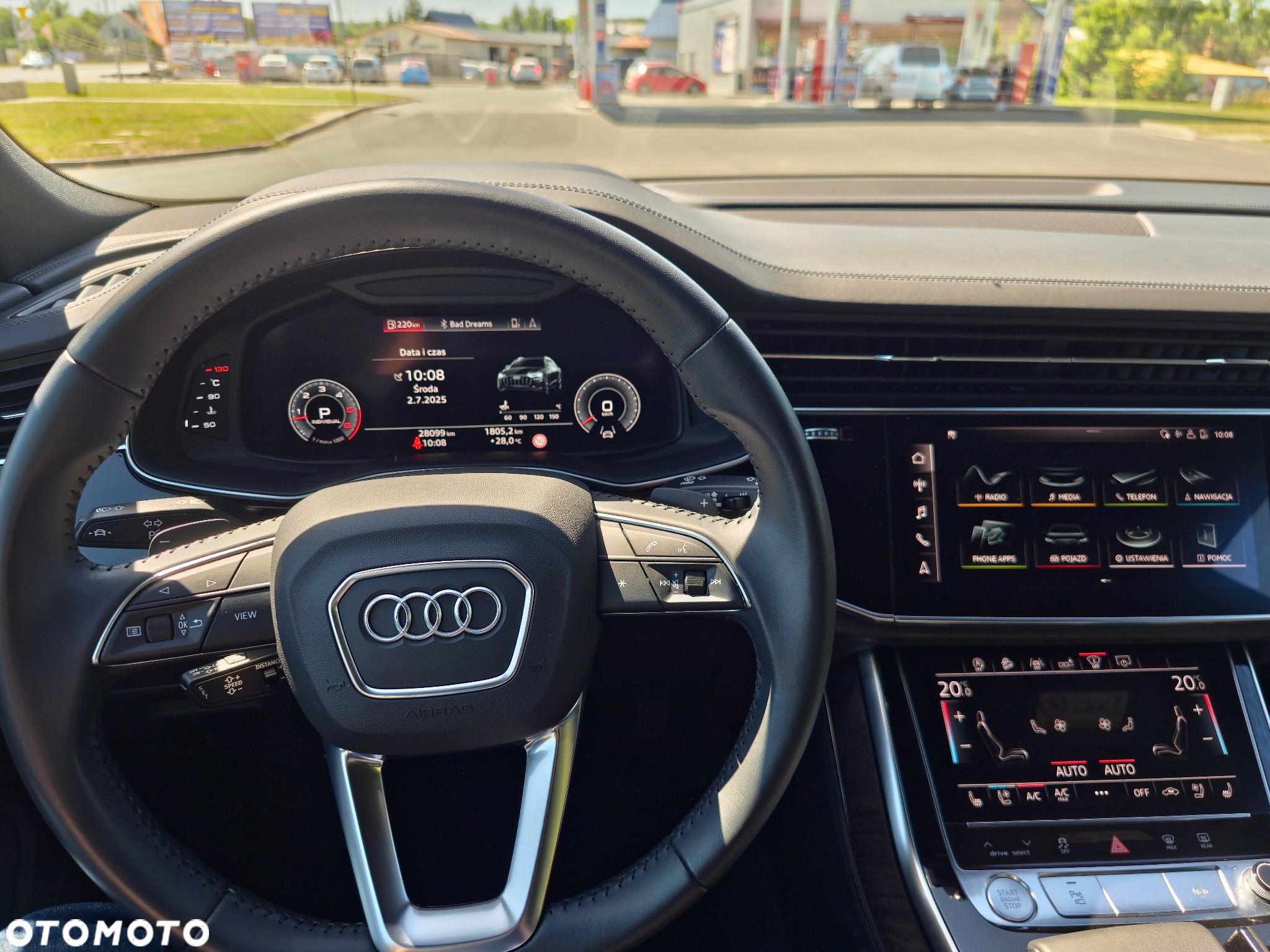 Audi Q8 - 12