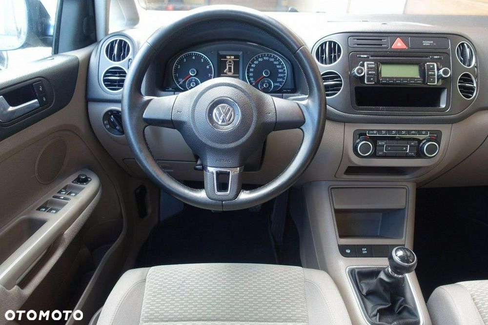 Volkswagen Golf Plus - 11