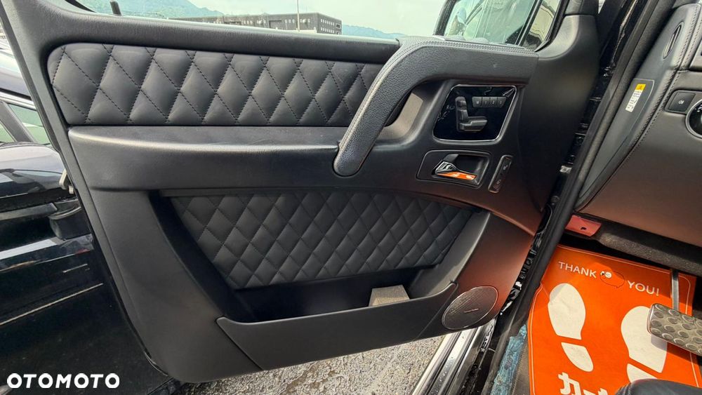 Mercedes-Benz Klasa G AMG 63 AMG SPEEDSHIFT 7G-TRONIC Exclusive Edition - 32