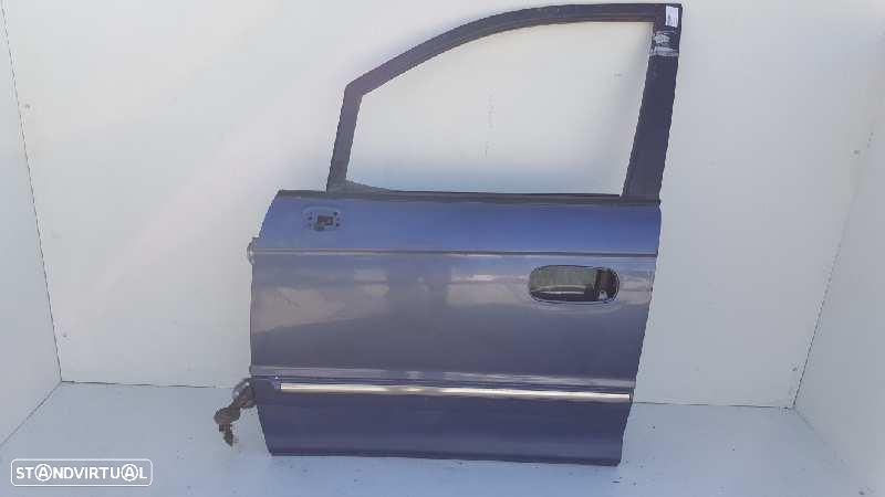 PORTA FRENTE ESQUERDA HYUNDAI TRAJET FO - 1