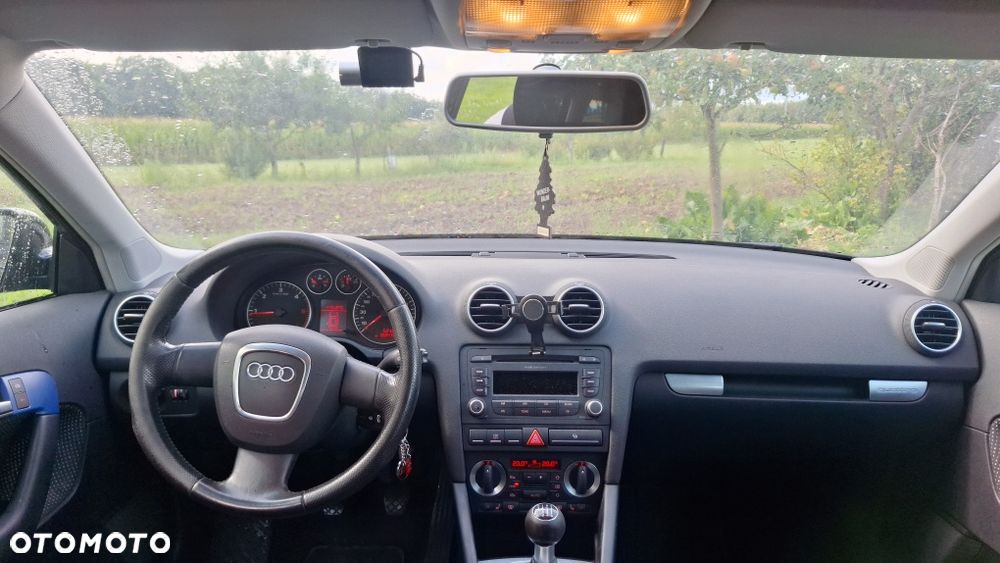 Audi A3 Sportback - 4