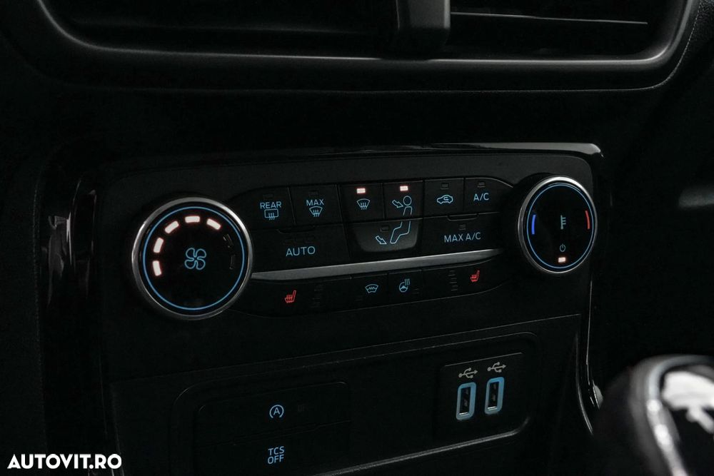 Ford EcoSport 1.0 EcoBoost Titanium - 18