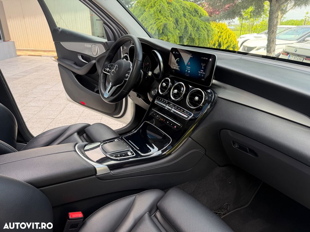 Mercedes-Benz GLC 220 d 4MATIC 9G-TRONIC - 15