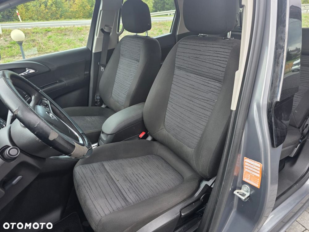 Opel Meriva - 16