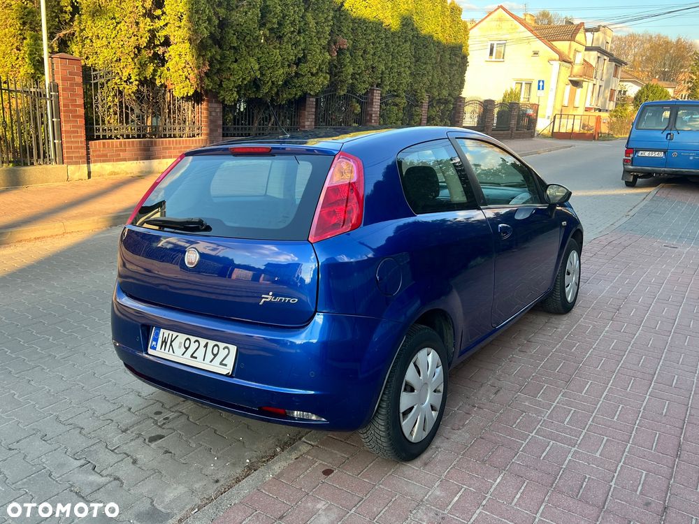 Fiat Grande Punto - 5