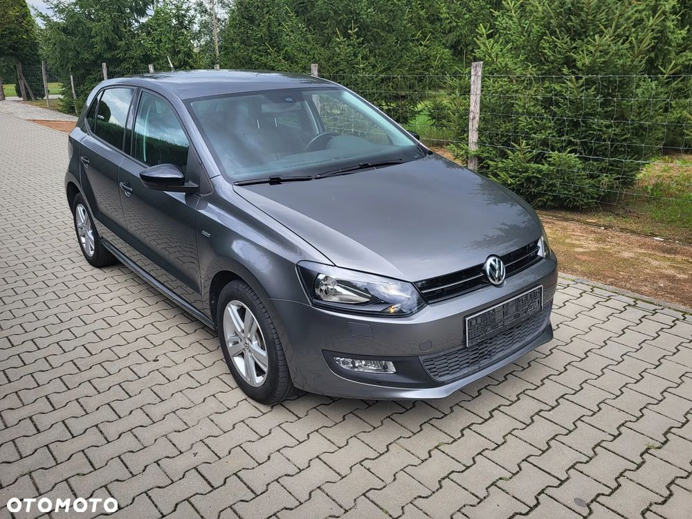 Volkswagen Polo - 2