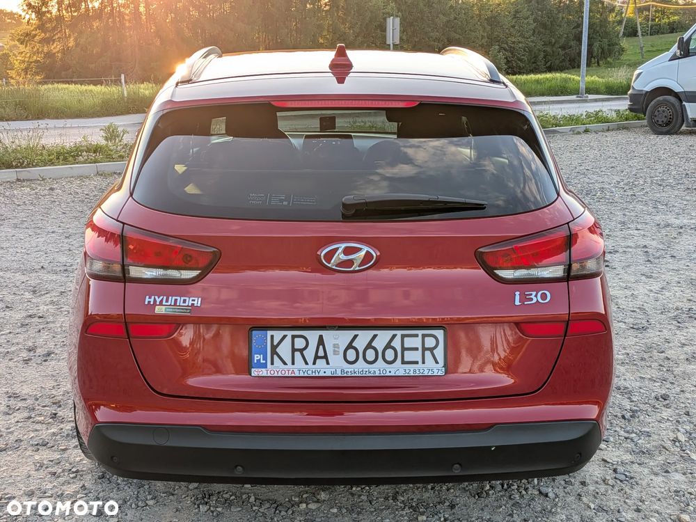 Hyundai i30 1.4 T-GDI Premiere Style - 4