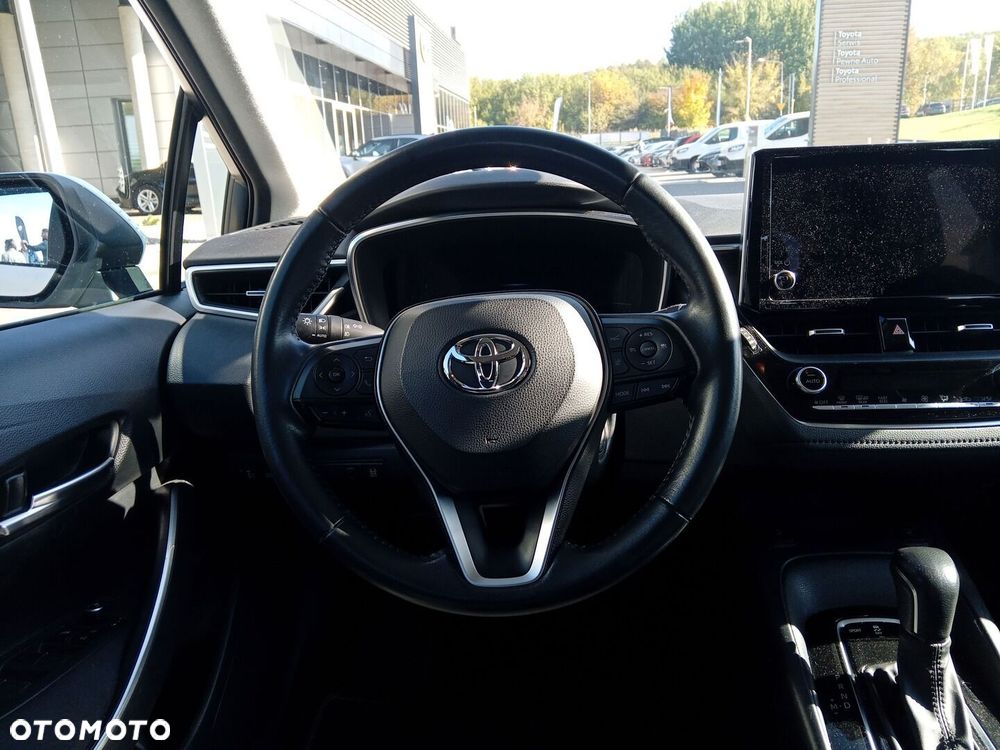 Toyota Corolla - 16