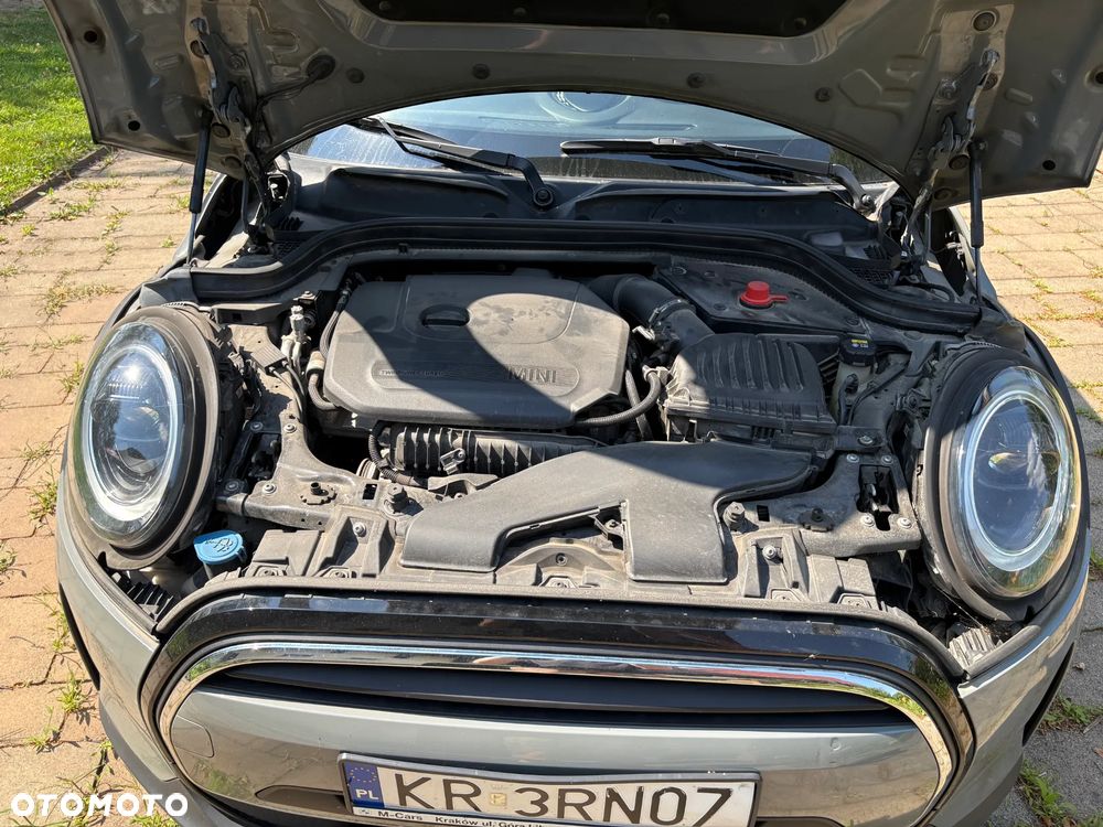 MINI Cooper Standard - 9