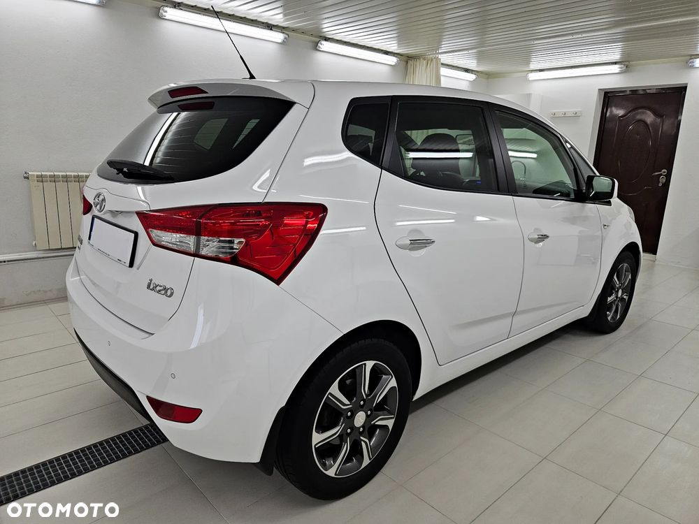 Hyundai ix20 1.6 BlueDrive Comfort - 15