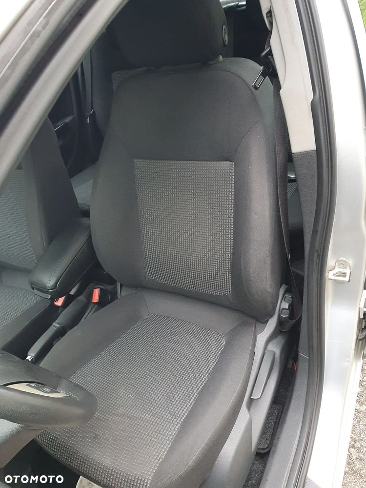 Opel Corsa 1.2 16V Enjoy - 18