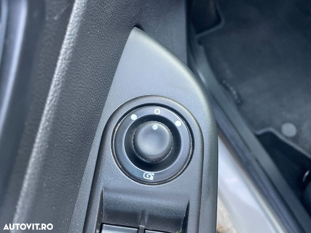 Renault Captur - 22