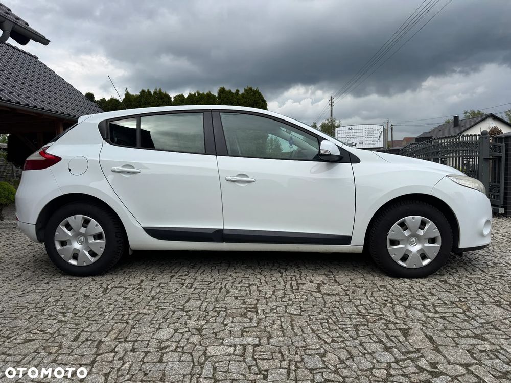 Renault Megane 1.6 16V 110 Expression - 4