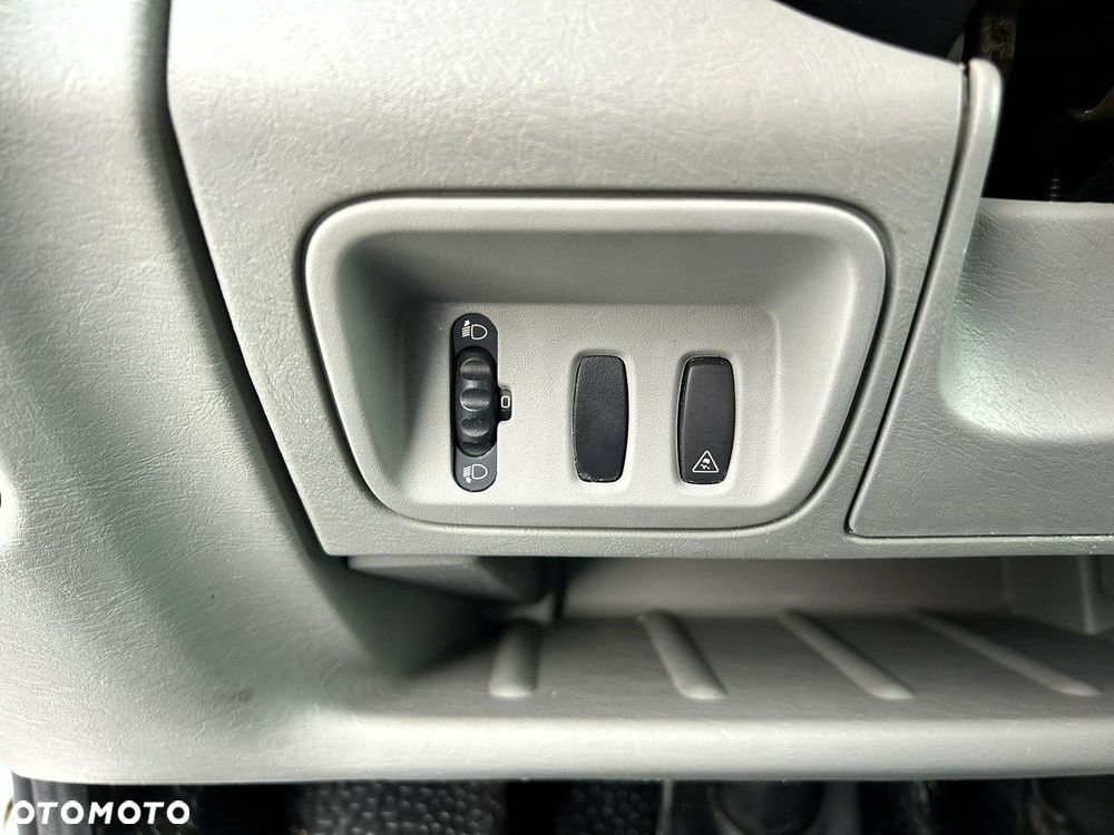 Renault Trafic - 15