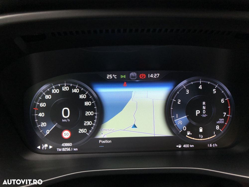 VOLVO XC40 2020 — imagine 14