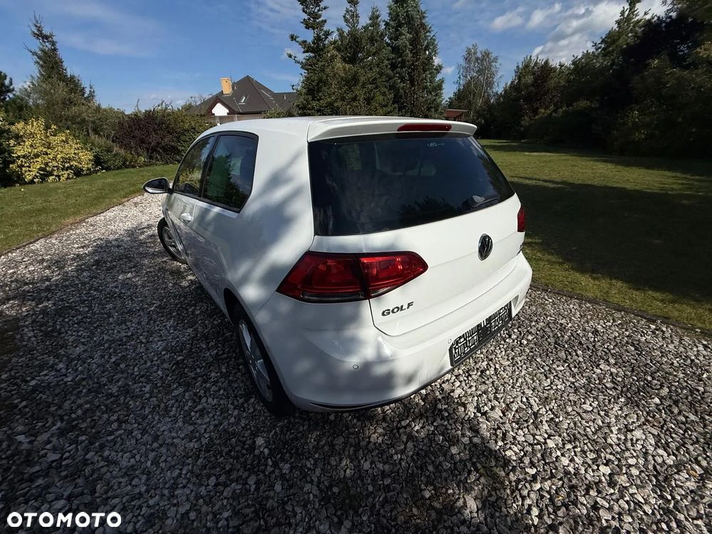 Volkswagen Golf - 15