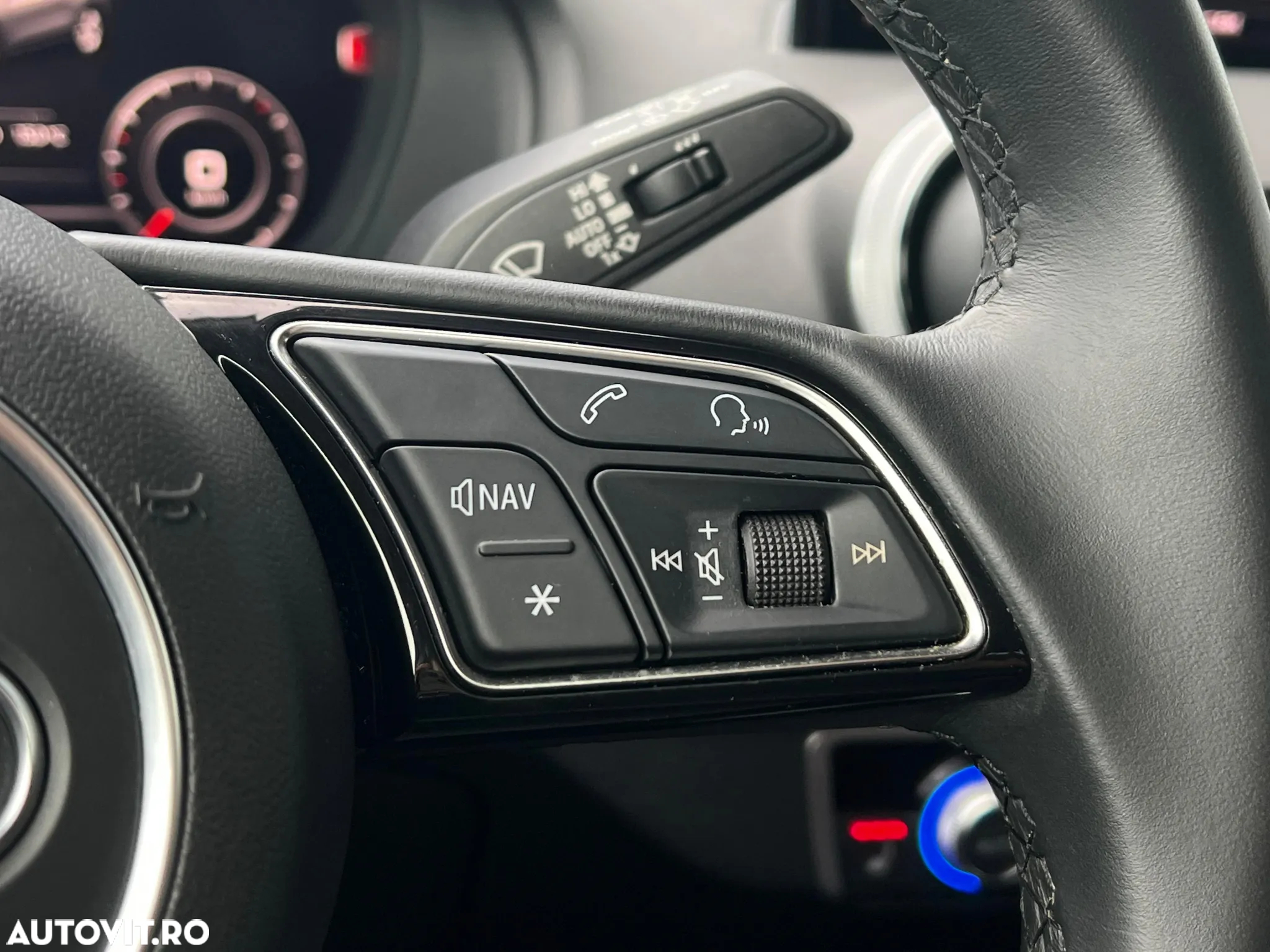 Audi Q2 35 TFSI S tronic sport - 23
