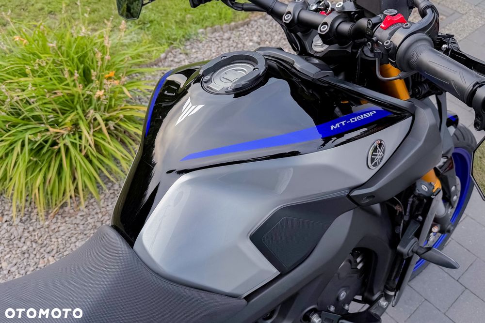 Yamaha MT - 20
