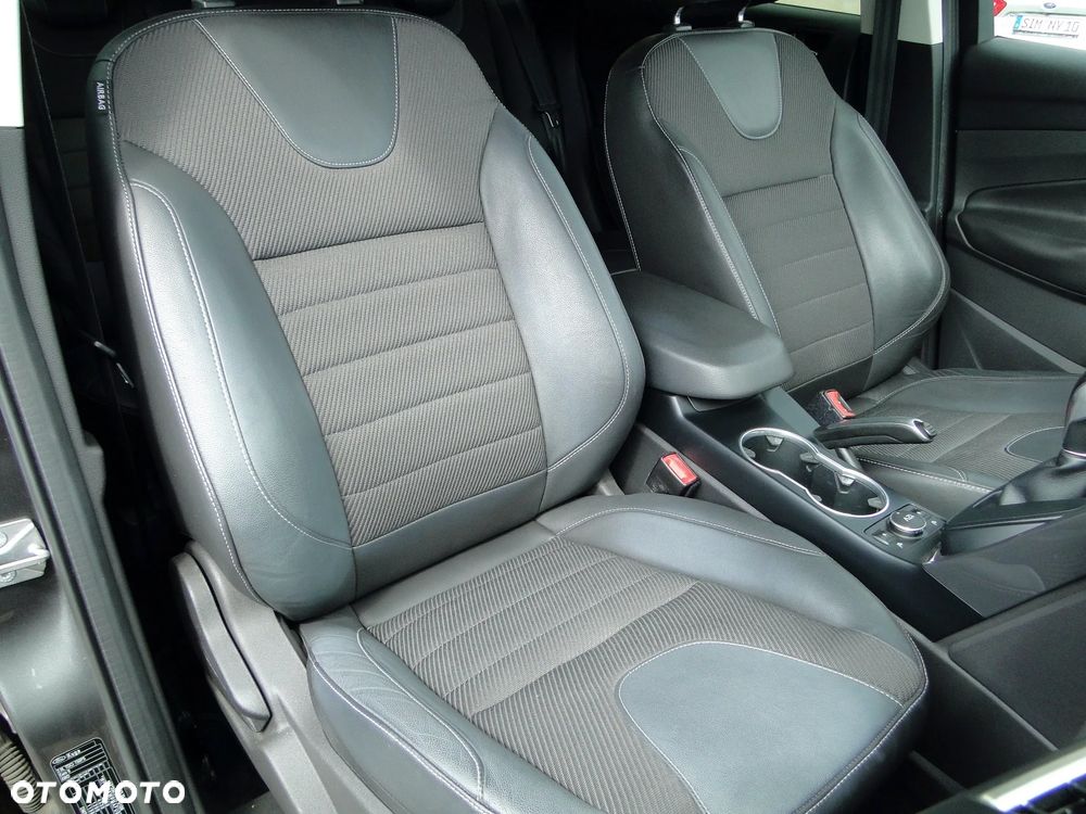 Ford Kuga 2.0 TDCi 4WD Titanium Plus - 14