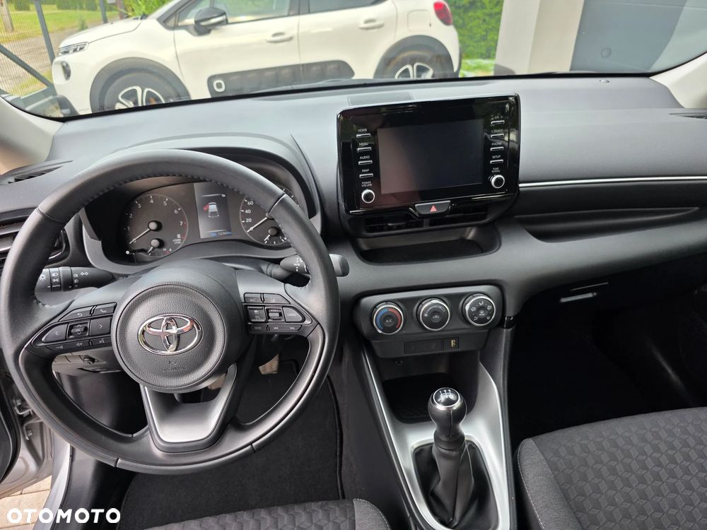Toyota Yaris 1.0 Comfort - 12