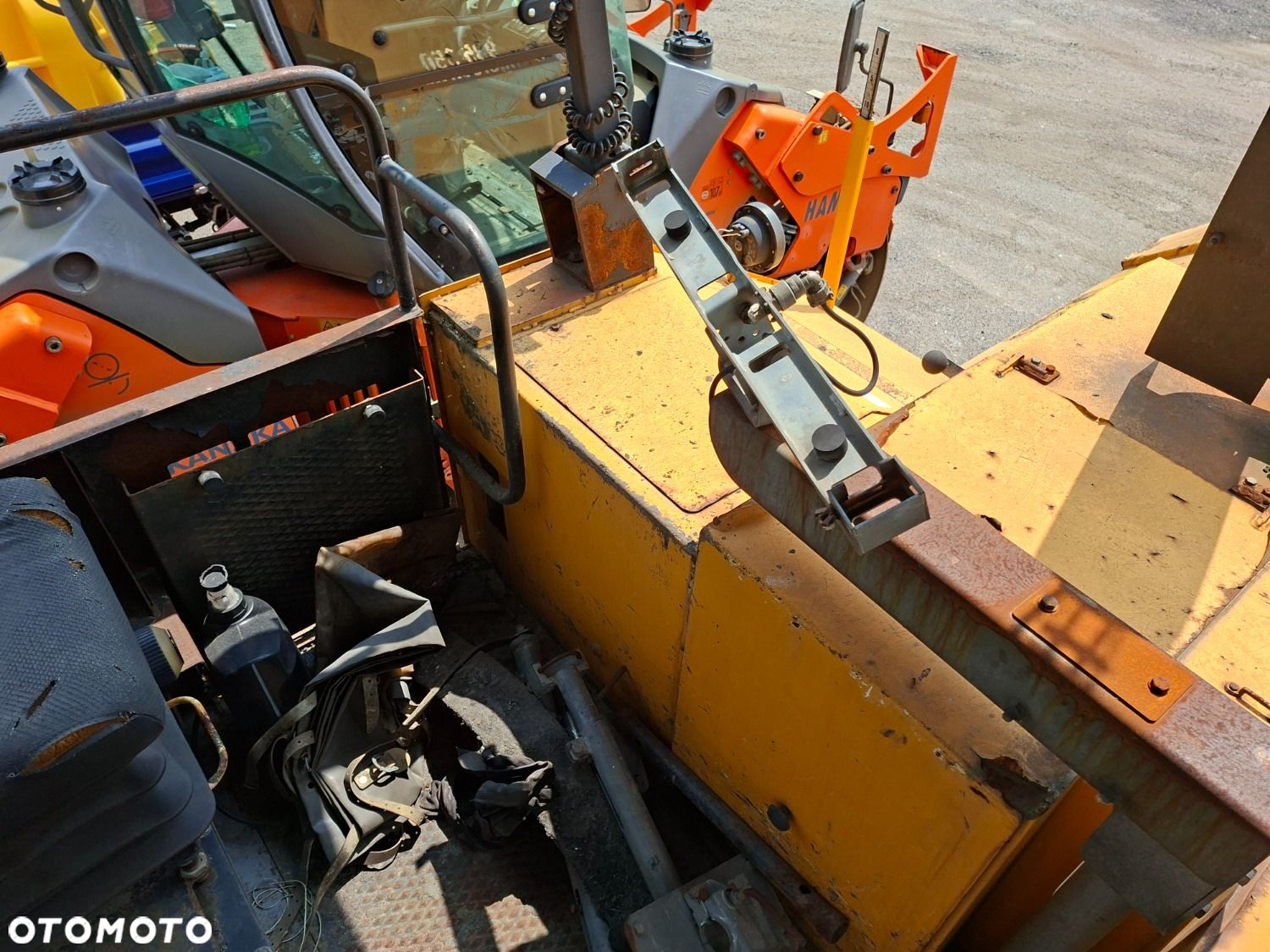 MIKANN Titan 326 - 15