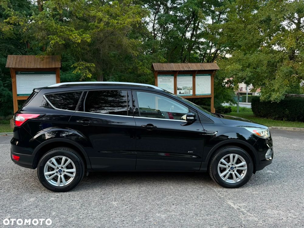 Ford Kuga 2.0 TDCi 4x4 Titanium - 17