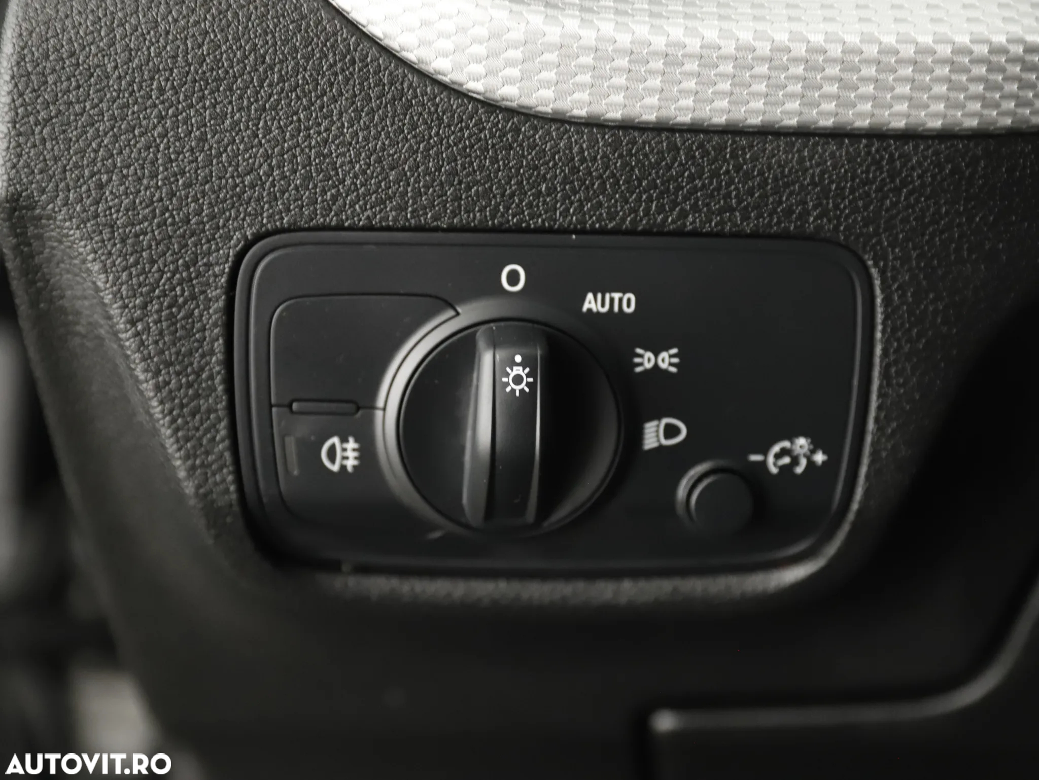 Audi Q2 35 TFSI S tronic - 19
