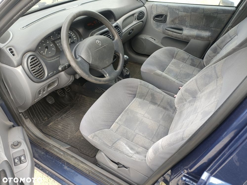 Renault Megane - 7