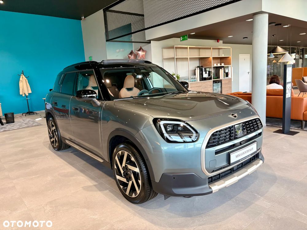 MINI Countryman C mHEV Linia Favoured - 4