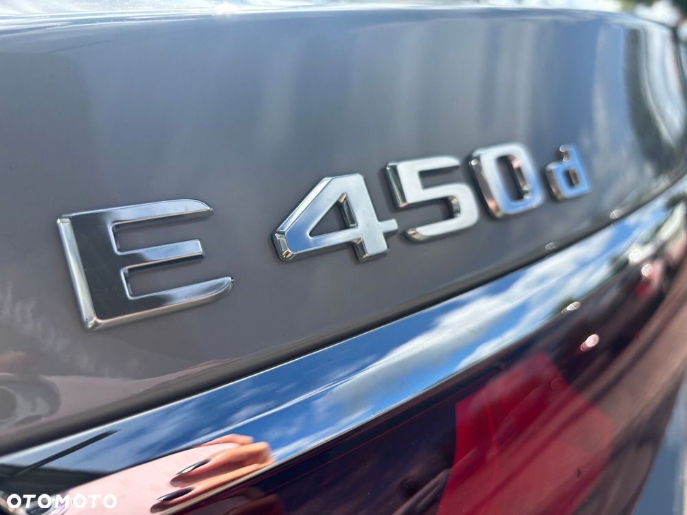 Mercedes-Benz Klasa E - 18