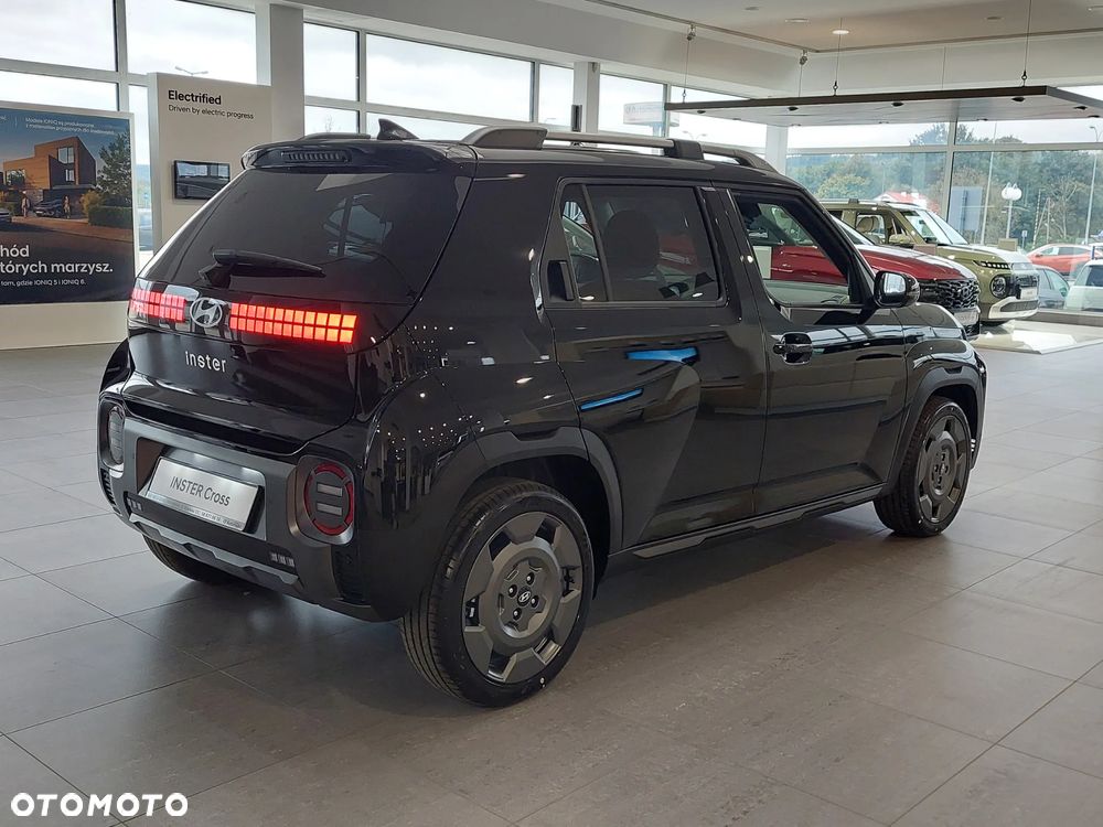 Hyundai Inster 49kWh Cross - 7