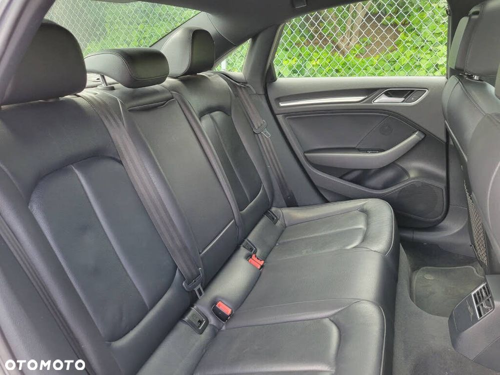Audi A3 Sportback - 19