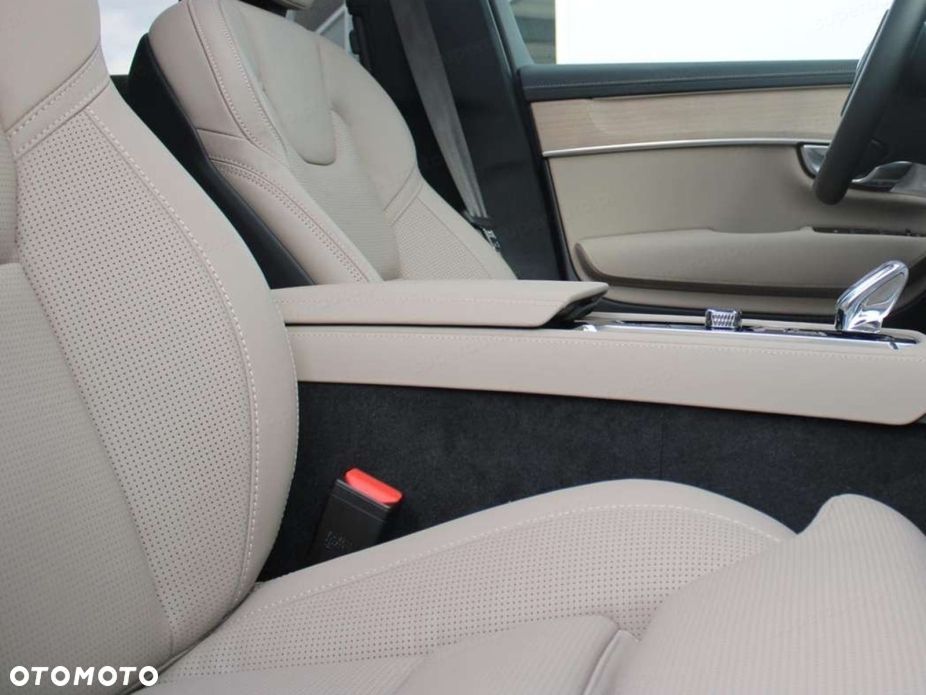 Volvo XC 90 B5 B AWD Ultra Dark 7os - 15