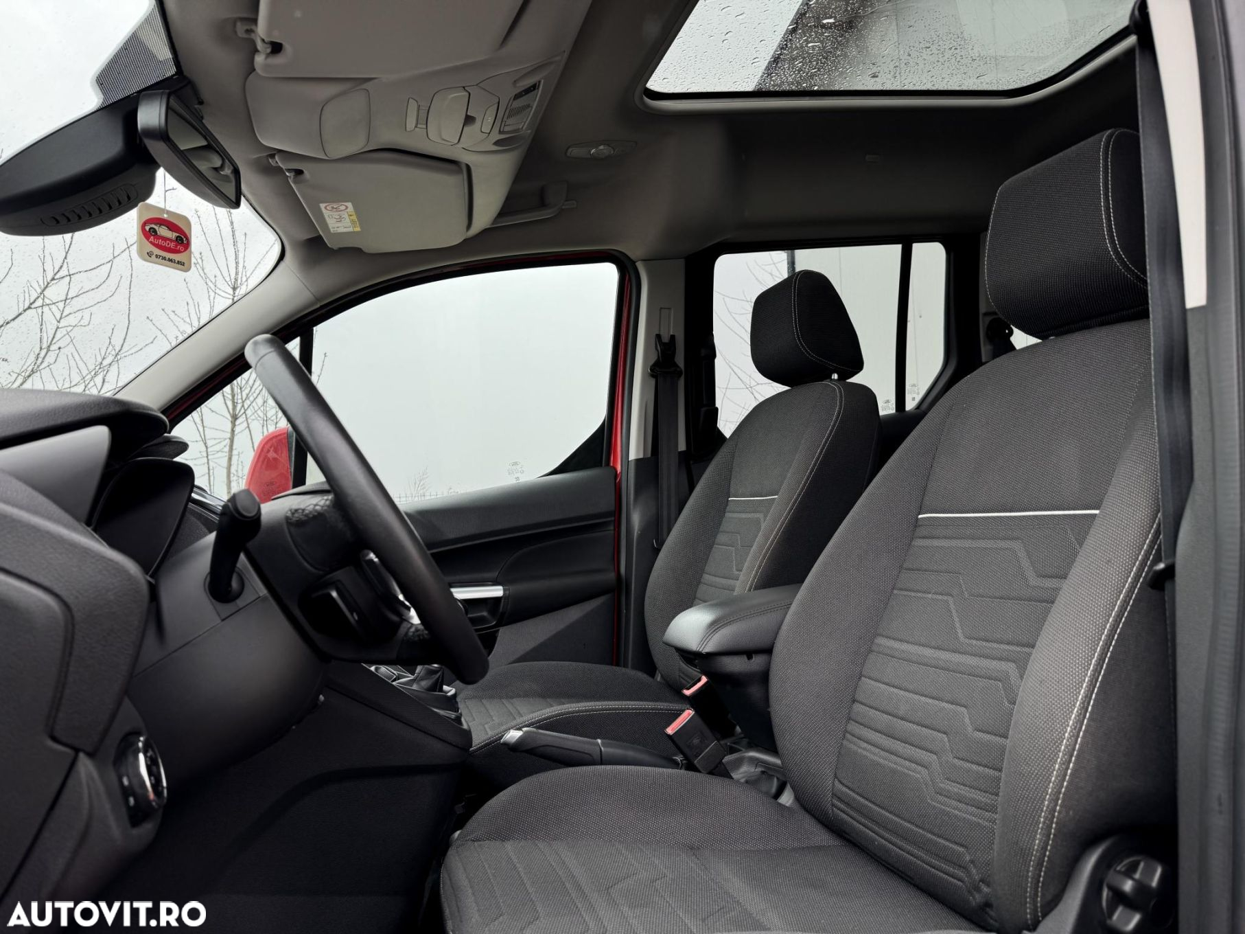 Ford Tourneo Connect 1.0 EcoBoost Start-Stop Titanium - 16