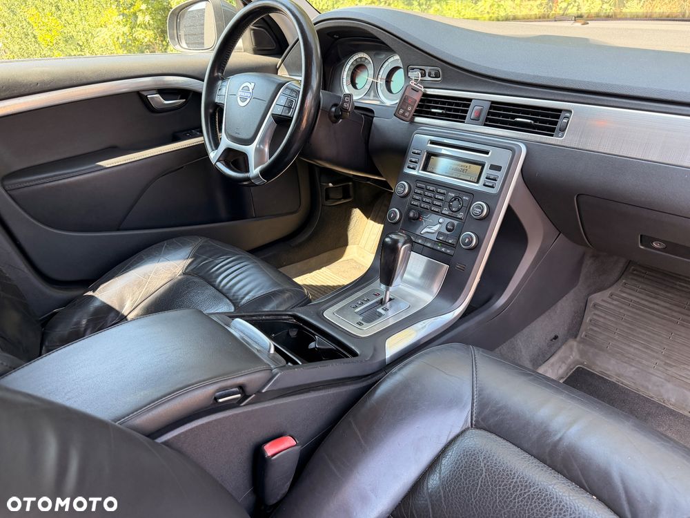 Volvo V70 D3 Geartronic Kinetic - 19